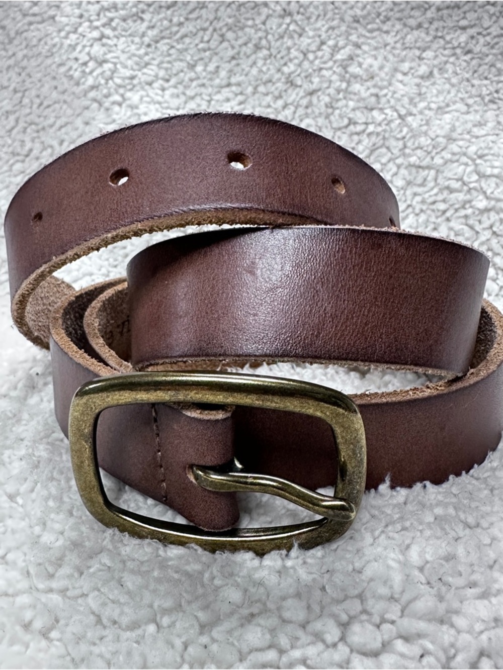 Linea Pelle Vintage,  Brown 
Genuine Leather Belt with brass hardware, M